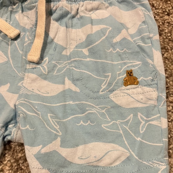 Baby Gap Shorts - Picture 2 of 4